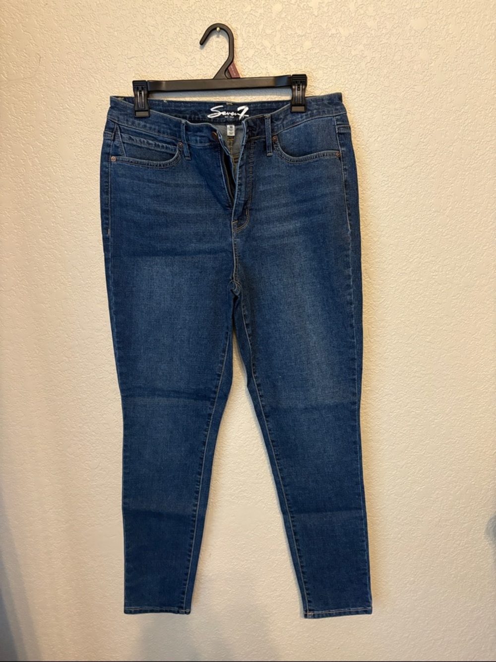 Seven7 Women's Medium Blue Skinny Jeans